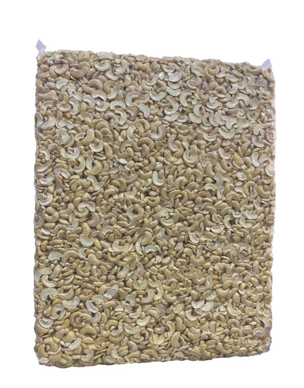 Cashew Nuts (W320)